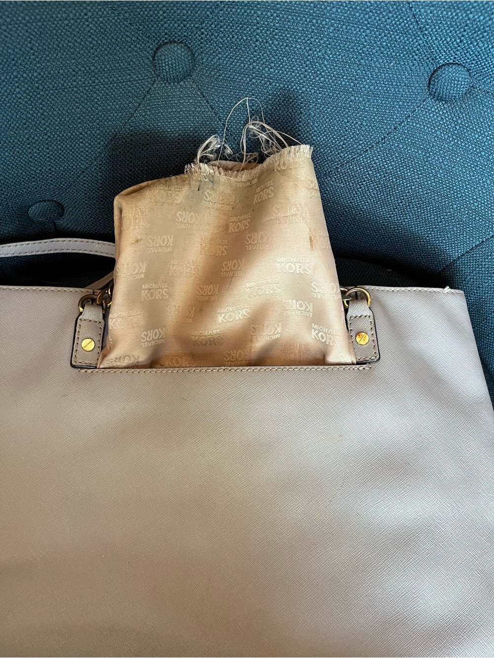 Michael Kors MK Chain-Handle Tote Bag - Gray Pebbled Leather - Picture 11 of 16
